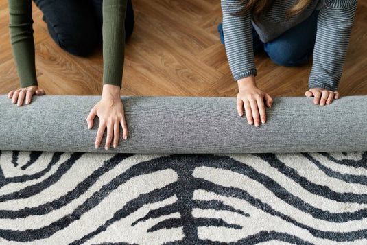 Best Place to Buy Grey Rugs and Carpet for Real Estate Developers in India