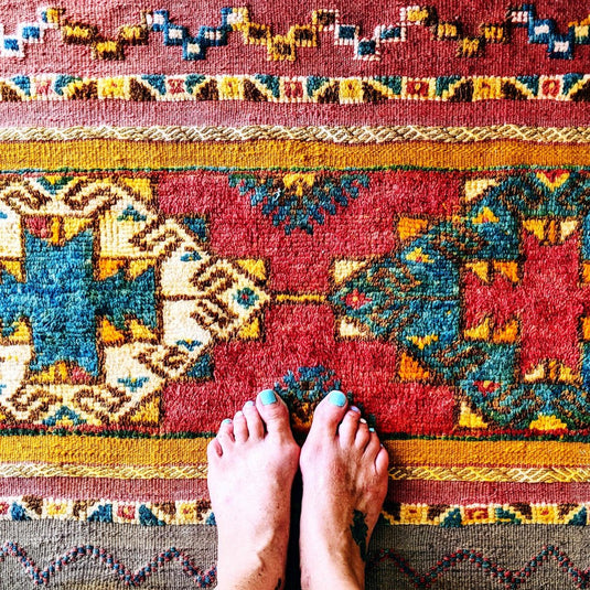 Best Place to Buy Geometric Rugs and Carpet in Ahmedabad