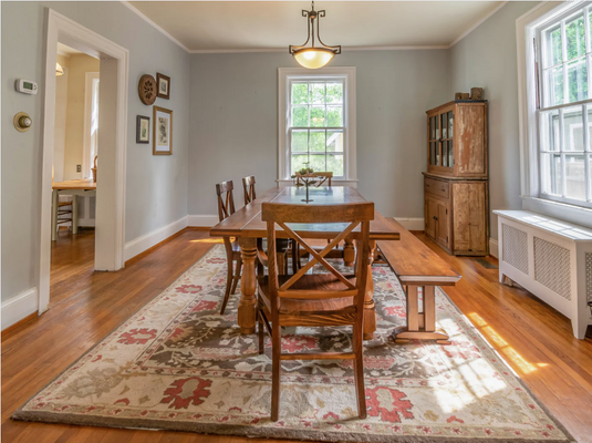 Top 10 Best Places to Buy Modern Rugs and Carpet Online in India (2025 Guide)