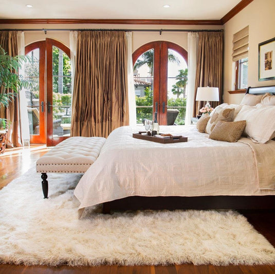 Where to Source Vintage Rugs and Carpet for Villa Projects