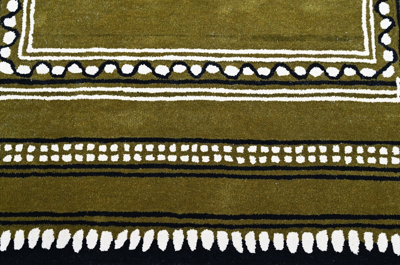 TFTA_96 GREEN RUGS - Image 3