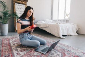 Read more about the article Where to Source Hand-Knotted Rugs and Carpets in Ahmedabad