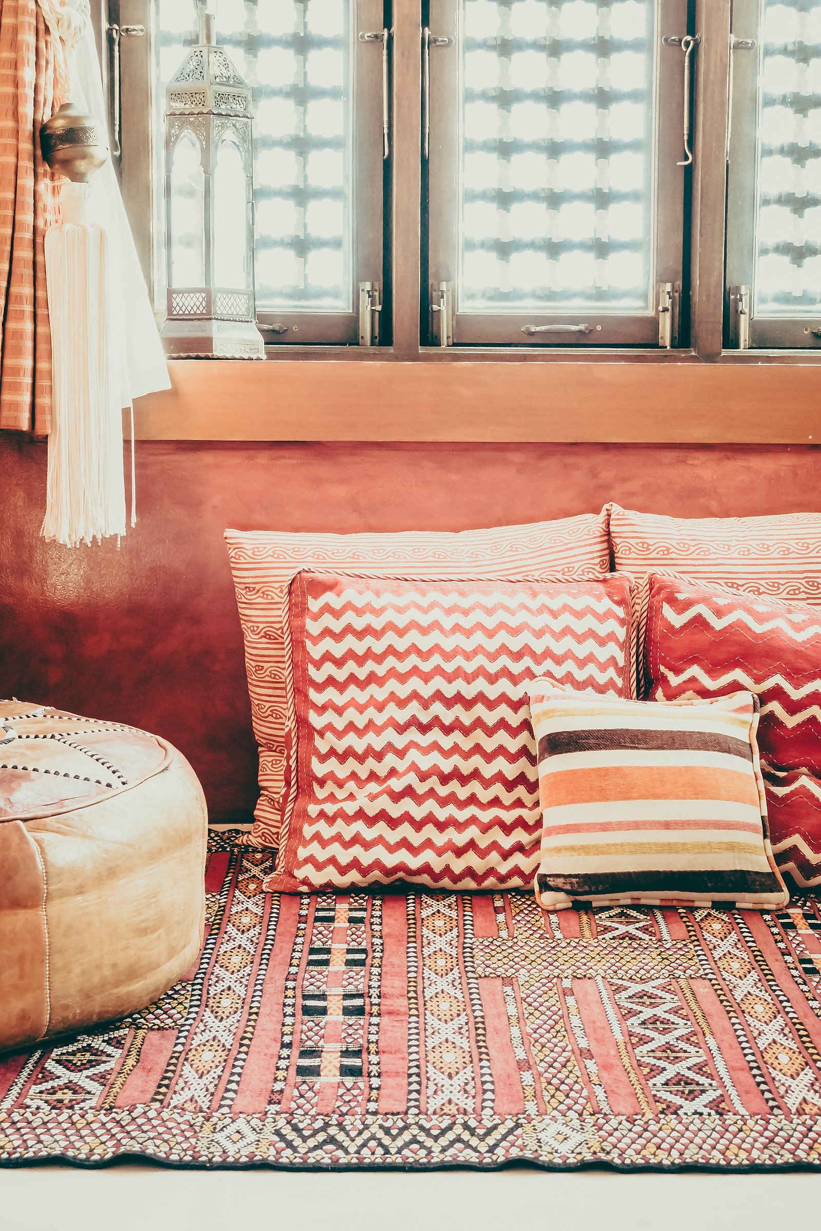 Read more about the article Best Place to Buy Flatweave Rugs in Jammu & Kashmir