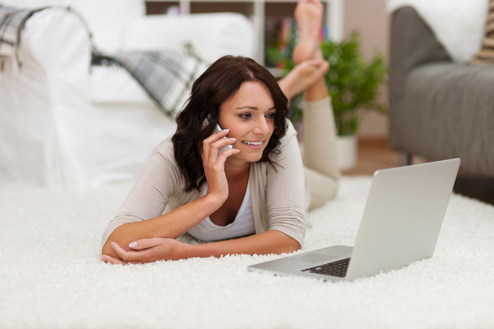 You are currently viewing Best Place to Buy Wool Rugs and Carpet in Manali