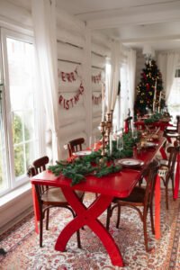 Read more about the article Christmas Sale Picks: Elegant Rugs for Your Dining Room