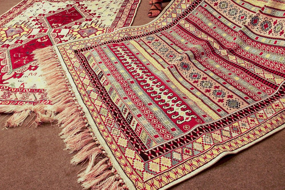 You are currently viewing Best Place to Buy Modern Rugs and Carpet in Telangana