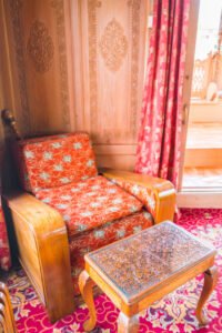 Read more about the article Best Place to Buy Floral Rugs and Carpet in Jammu & Kashmir